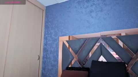 R Y A N online show from 10-09-25, 10:57