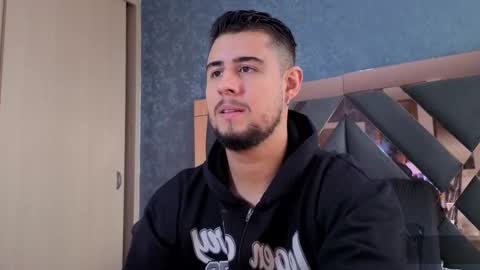 R Y A N online show from 10-12-25, 01:54