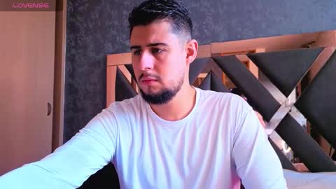 R Y A N online show from 11-12-25, 01:00