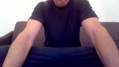 Snapshot of ryand066 chatting on 05-19-26, 03:35 ryand066 online show from 05-19-26, 03:35