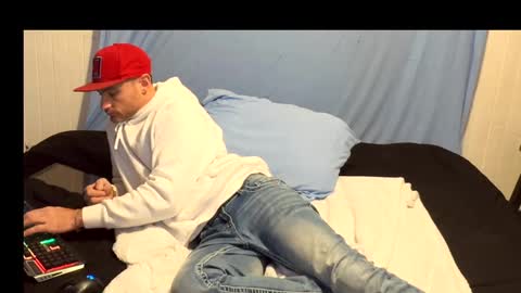 Ryan Jizz online show from 10-09-25, 02:20