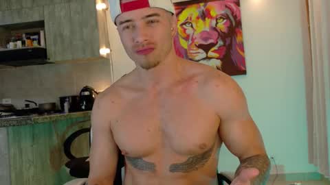 Snapshot of ryann_blue_ chatting on 09-27-25, 02:16 Ryan Blue ig ryannblue online show from 09-27-25, 02:16