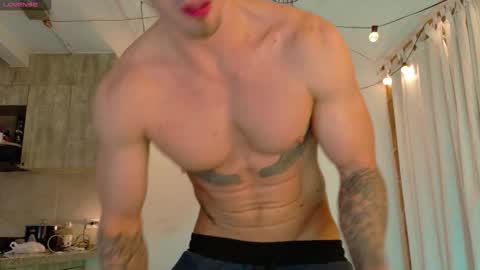 Ryan Blue ig ryannblue online show from 11-09-25, 01:04