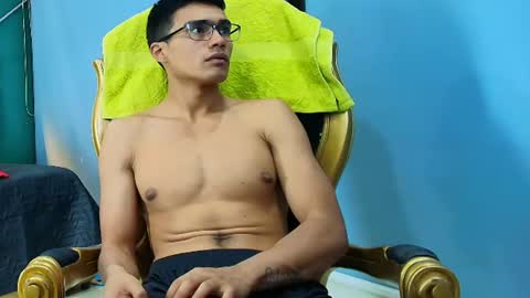 ryannfox_ online show from 07-30-26, 04:11
