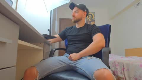 Ryanstone  online show from 06-20-26, 06:38