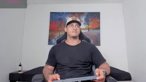 ryanwhite3 online show from 04-08-26, 02:11