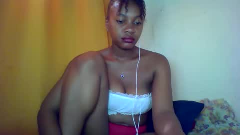 Snapshot of rycie chatting on 10-09-25, 06:11 Rycie online show from 10-09-25, 06:11