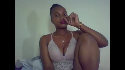 Snapshot of rycie chatting on 10-10-25, 03:44 Rycie online show from 10-10-25, 03:44