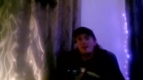 Snapshot of rydot5890 chatting on 10-24-25, 03:19 rydot5890 online show from 10-24-25, 03:19