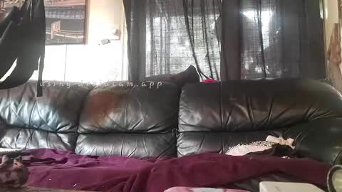 ryliemackenzie93 online show from 05-13-26, 06:49