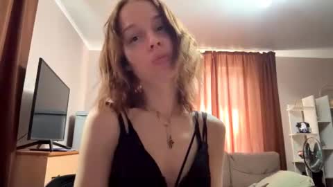 ryni online show from 07-27-26, 08:32