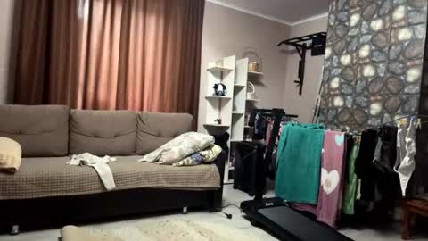ryni online show from 07-28-26, 12:48