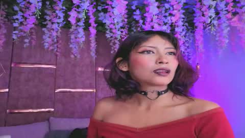 Snapshot of rynka__ chatting on 12-14-25, 03:45 rynka online show from 12-14-25, 03:45