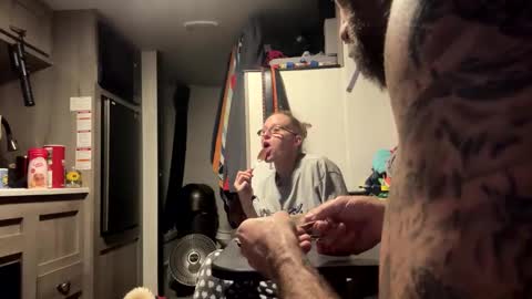 Snapshot of rytracey2024 chatting on 12-18-24, 10:02 RyTracey2024 online show from 12-18-24, 10:02