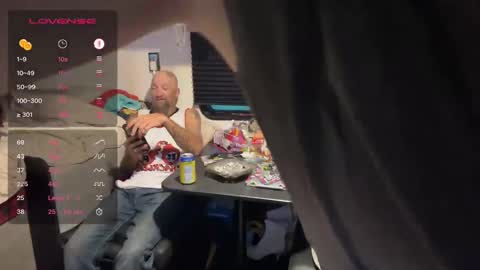 Snapshot of rytracey2024 chatting on 09-21-25, 11:06 RyTracey2024 online show from 09-21-25, 11:06