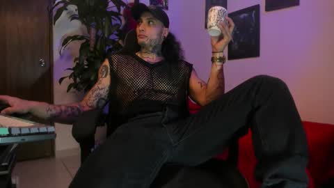 leopmonk help me reach 100 thumbs up online show from 09-12-25, 01:33