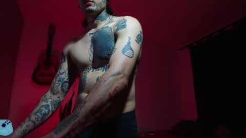 Snapshot of ryuk_it chatting on 05-20-26, 01:45 leopmonk help me reach 100 thumbs up online show from 05-20-26, 01:45