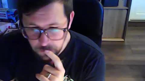 Snapshot of s1ave1989 chatting on 12-05-24, 07:05 s1ave1989 online show from 12-05-24, 07:05