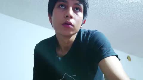 Snapshot of s_a_t_u_r_n chatting on 11-08-25, 08:47 ST online show from 11-08-25, 08:47