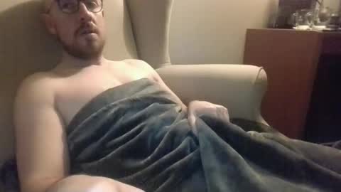 s_i_q online show from 12-15-25, 08:24