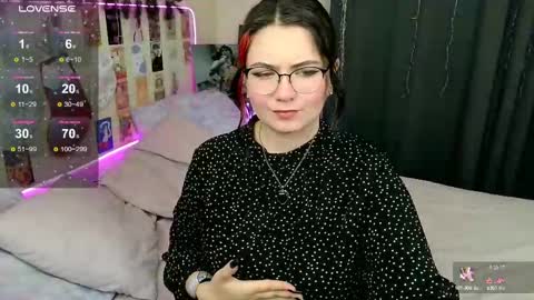 Kate online show from 02-18-25, 04:05