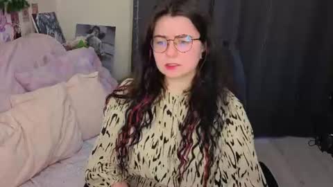Kate online show from 06-23-26, 07:34