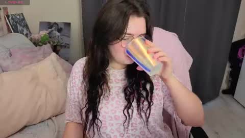 Kate online show from 07-20-26, 06:10