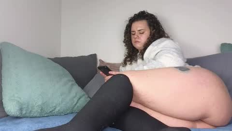 Leanne online show from 01-06-26, 03:54