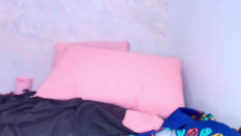 Snapshot of s_sofia_ chatting on 02-26-25, 10:20 s_sofia_ online show from 02-26-25, 10:20