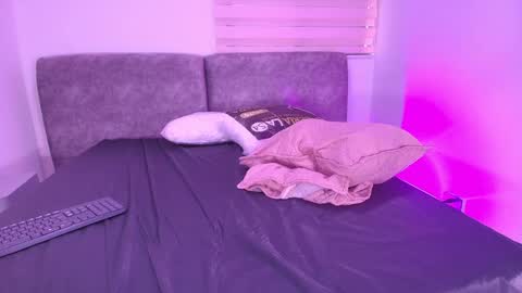s_sofia_ online show from 06-07-26, 07:17