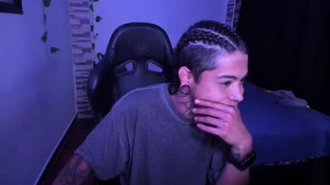 Danny online show from 09-12-25, 03:28