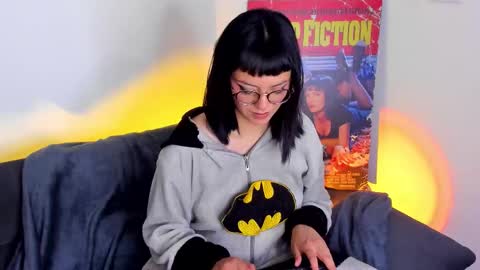 Val online show from 10-27-25, 04:49