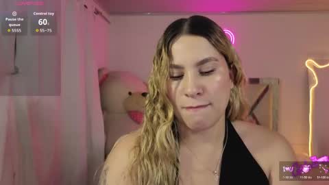 saaya_tay online show from 04-11-26, 03:22