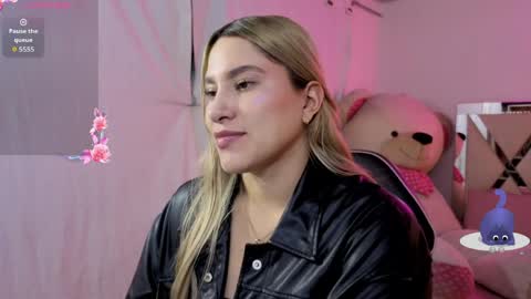 saaya_tay online show from 06-03-26, 03:09