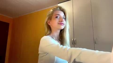 Sabina online show from 07-22-26, 04:21