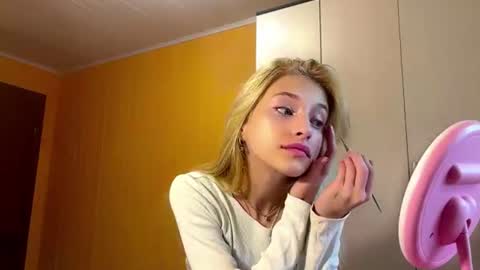 Sabina online show from 07-24-26, 04:05