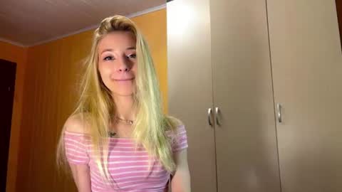 Sabina online show from 07-29-26, 04:05