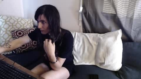 sabinewinters online show from 04-06-26, 02:07