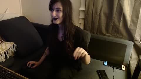 sabinewinters online show from 04-22-26, 11:39