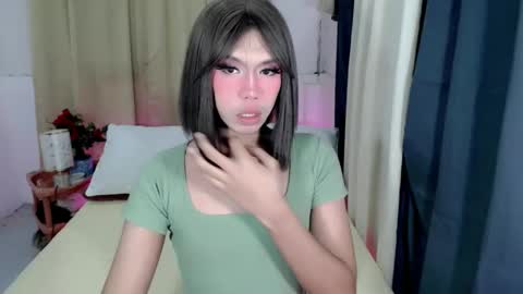 Snapshot of sable_monroe chatting on 10-08-25, 03:31 cathllea online show from 10-08-25, 03:31