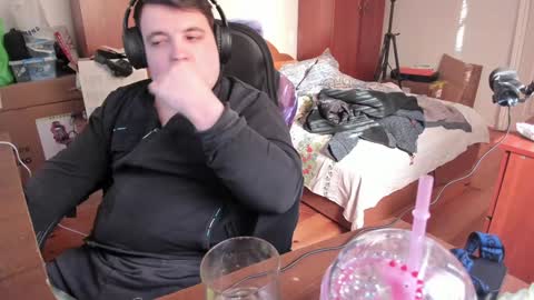 1141323  my Lord Mister Max   moms treasure online show from 01-04-25, 09:43