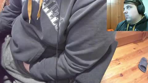 1141323  my Lord Mister Max   moms treasure online show from 03-08-25, 04:12