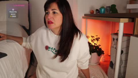 Sabrina online show from 12-31-24, 12:54