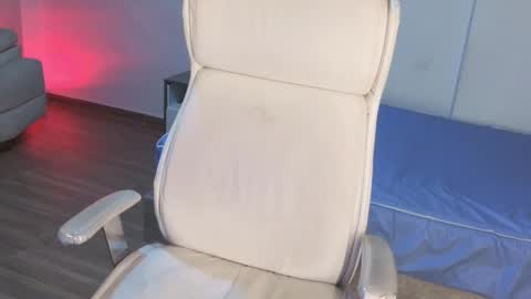 Snapshot of sabriin_miller_ chatting on 09-20-25, 01:45 sabriin_miller_ online show from 09-20-25, 01:45