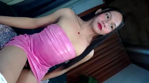 Snapshot of sabrina58 chatting on 05-14-26, 05:20 sabrina58 online show from 05-14-26, 05:20