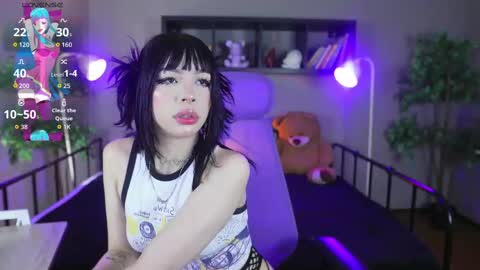 Snapshot of sabrina_bloom_ chatting on 09-24-25, 01:47 sabri online show from 09-24-25, 01:47
