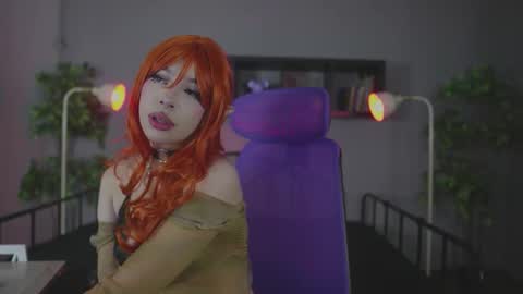 Snapshot of sabrina_bloom_ chatting on 11-14-25, 02:05 sabri online show from 11-14-25, 02:05