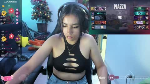 Snapshot of sabrina_chester_02 chatting on 12-18-24, 02:32 Angie online show from 12-18-24, 02:32