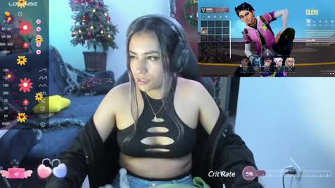 Snapshot of sabrina_chester_02 chatting on 12-18-24, 05:37 Angie online show from 12-18-24, 05:37