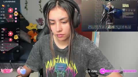 Snapshot of sabrina_chester_02 chatting on 01-27-25, 07:13 Angie online show from 01-27-25, 07:13